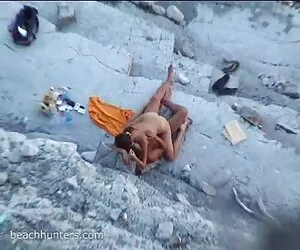 Ngoan ngoãn cô bé hút trong nhà vệ sinh nhat ki vang anh sec