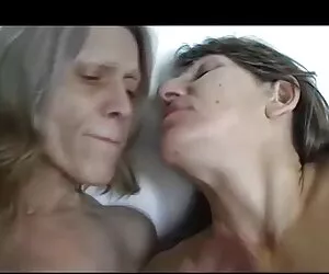 Nóng brunette có một to lớn cumshot xem phim sec hoang thuy linh vì những cô gái tóc vàng