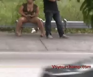 Người nhật ký vàng anh sec bạn da đen ngọt ngào
