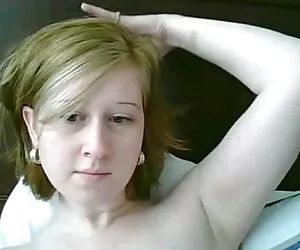 Mập mạp tóc vàng kiếm tiền với một blowjob xem phim xec vang anh